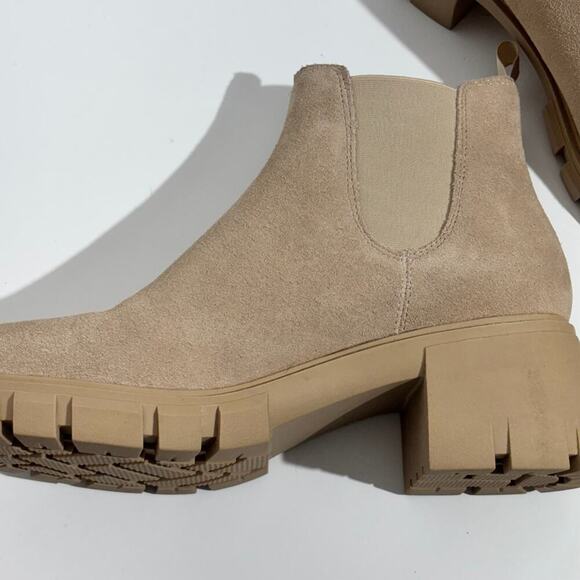 Steve Madden Sand Howler Chelsea Lug Sole Block Heel Ankle Boots Size 8.5 - Picture 11 of 12